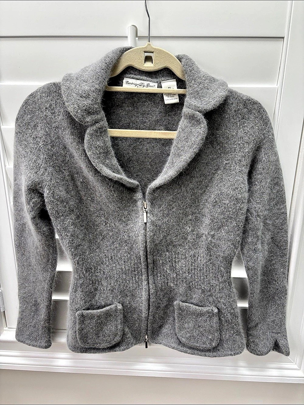 Cambridge Dry Goods Gray Zip Front Jacket Petite Small PS Like New